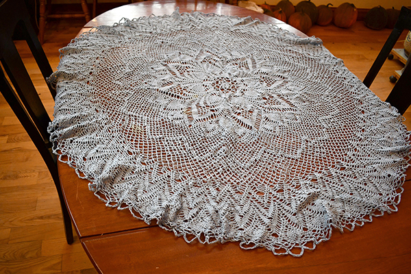 crochet tablecloth 05